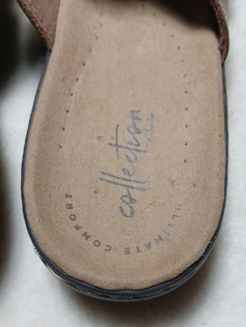 Clarks Brown Triple-Strap Leather Slide Sandals Size 8.5 Womans - Picture 5 of 7